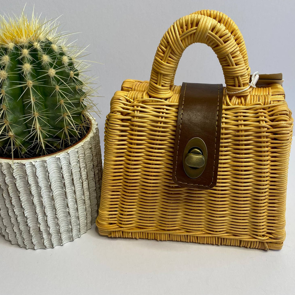 Beachgold natural palm leaf handbag